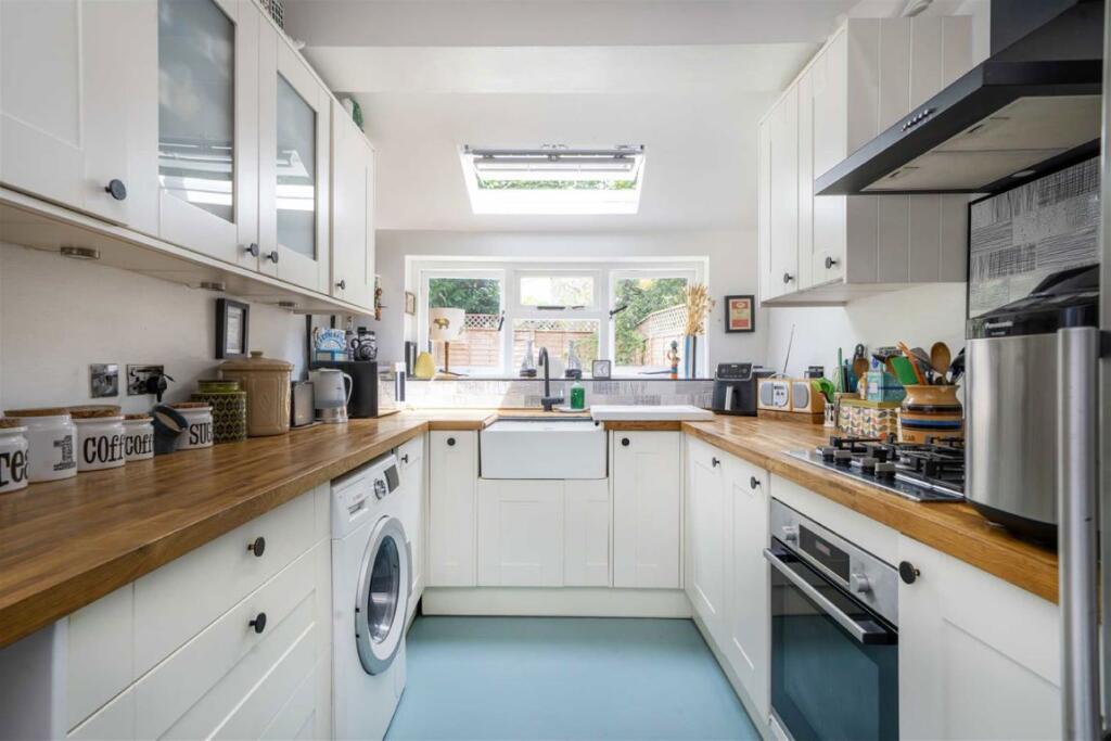 House in London - View 3