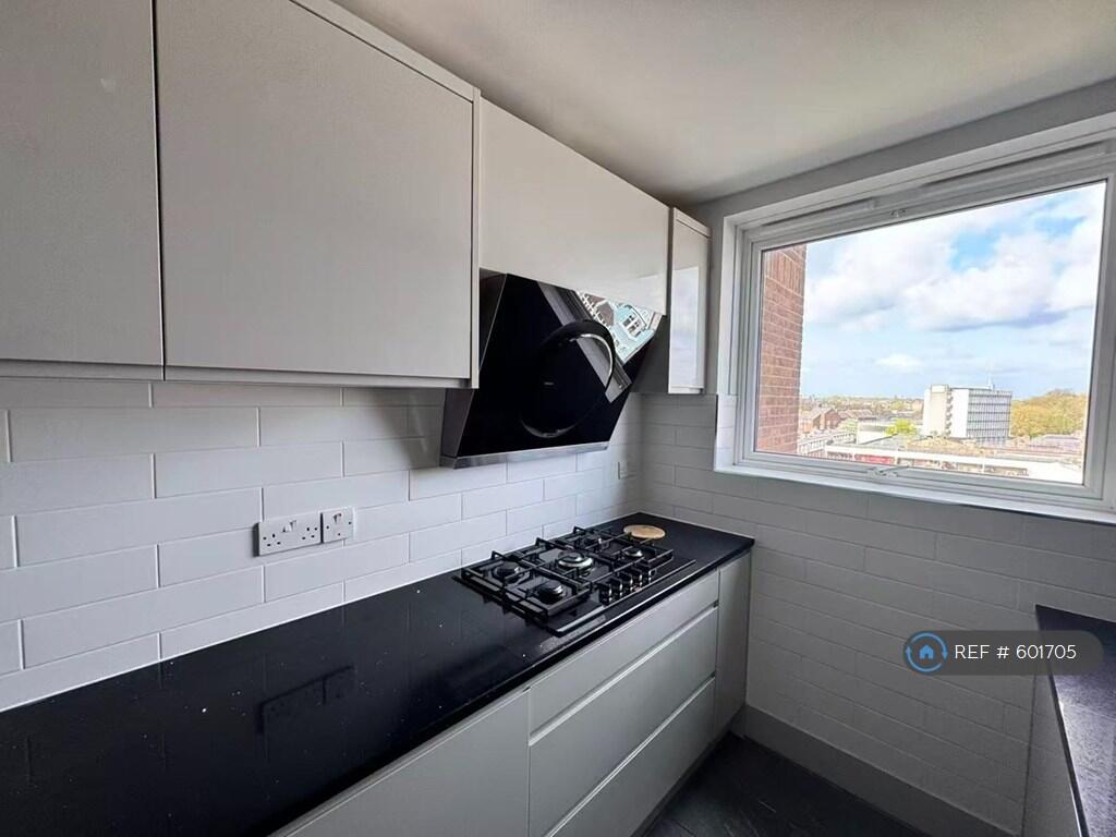 3 bedroom flat for rent