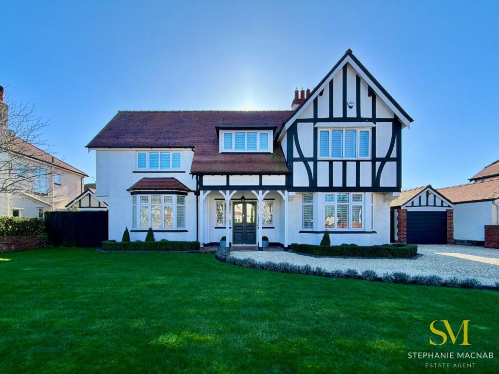4-bed detached on Dunkirk Road, Southport, PR8, £775,000