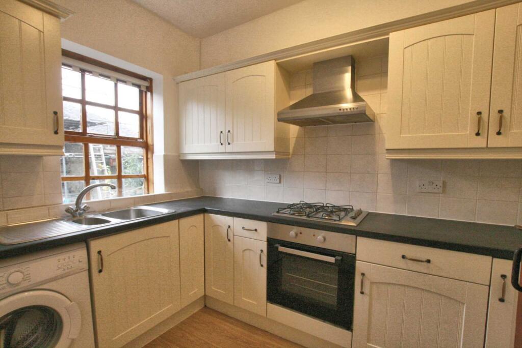 Lord Street, Bollington photo 3