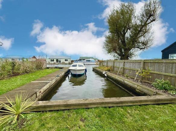the mooring plot