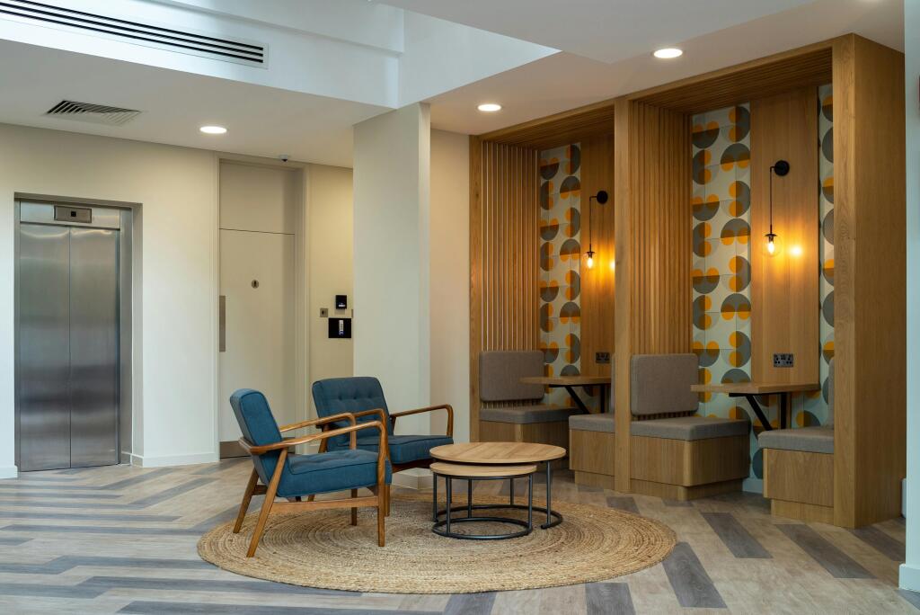 Botleigh Burlington Lobby  Oct 222.jpg