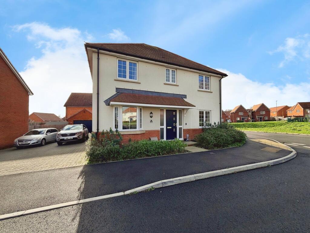 Woodway Road, Calmore, SO40