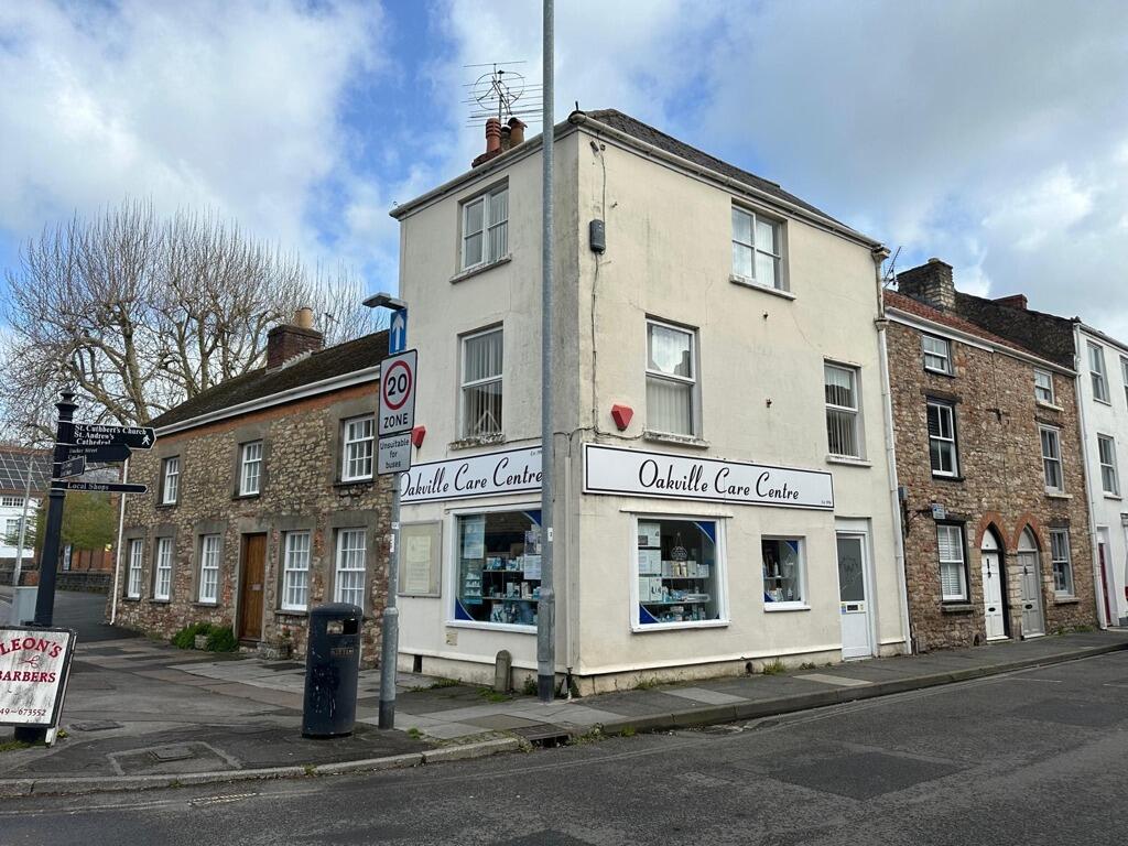 Main image of property: 32 St. Cuthbert Street, Wells, Somerset, BA5 2AW