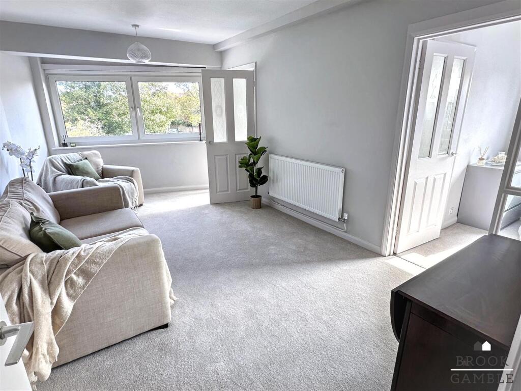 Apartment in Brighton - View 2