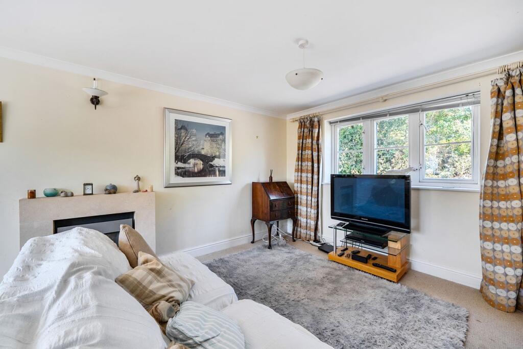 House in Bath - View 5
