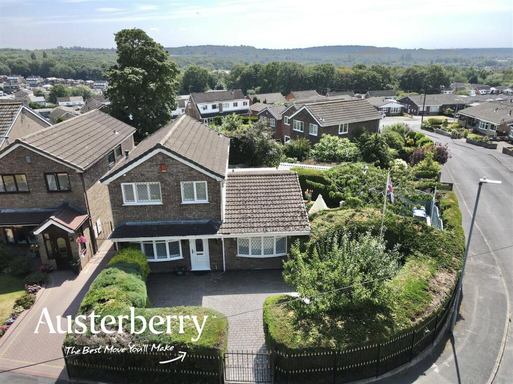 House in Stoke-on-Trent - View 2
