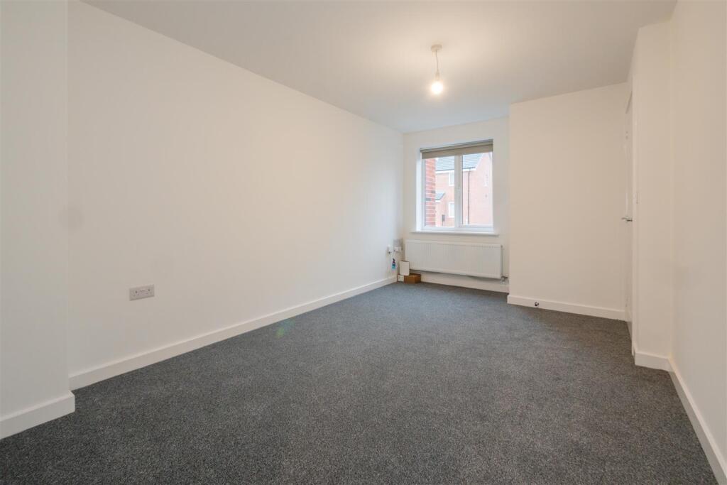 House in Nottingham - View 5