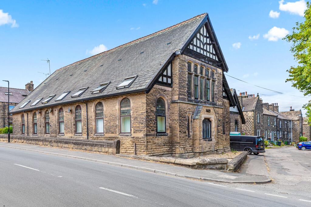 Main image of property: Park View, Yeadon, LS19