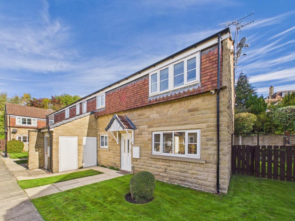 Main image of property: Byron Mews, Bingley