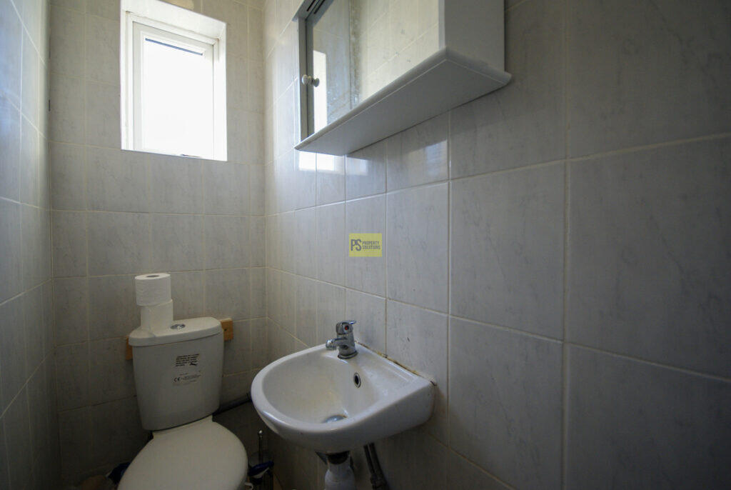 House in Birmingham, Bournbrook - More