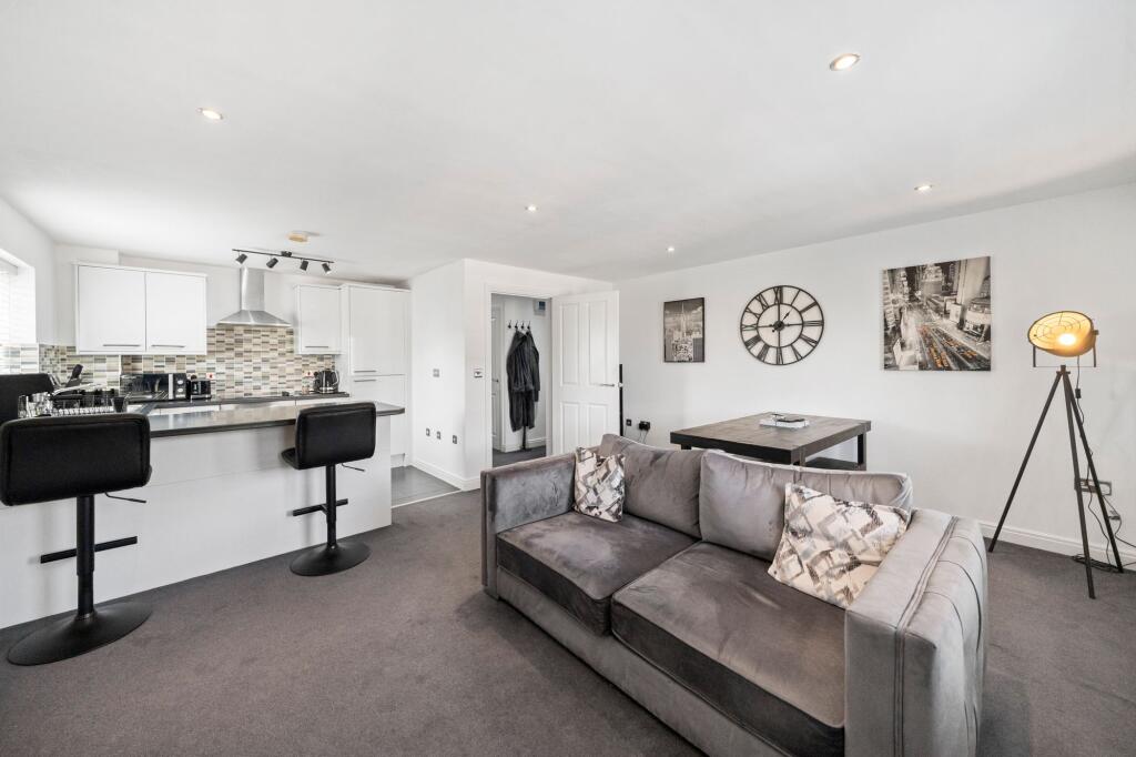 Cranberry Court, Ashton-In-Makerfield, WN4 photo 4