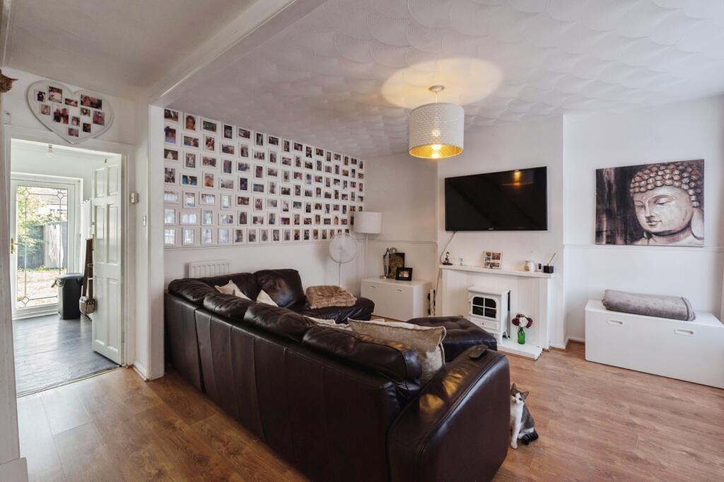 House in Grays, Little Thurrock - View 2