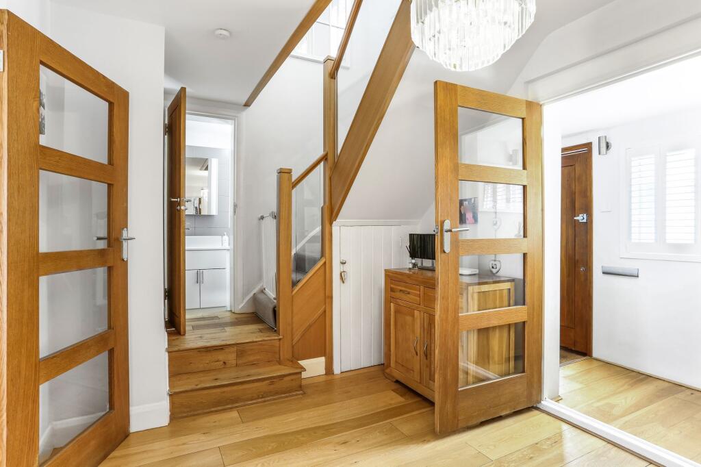 House in Banstead, Nork - View 5