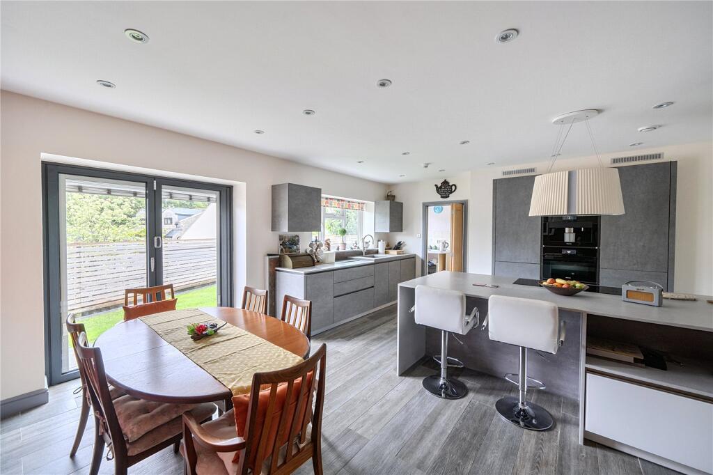 Domus Drive, Shepton Mallet, Somerset, BA4 photo 3