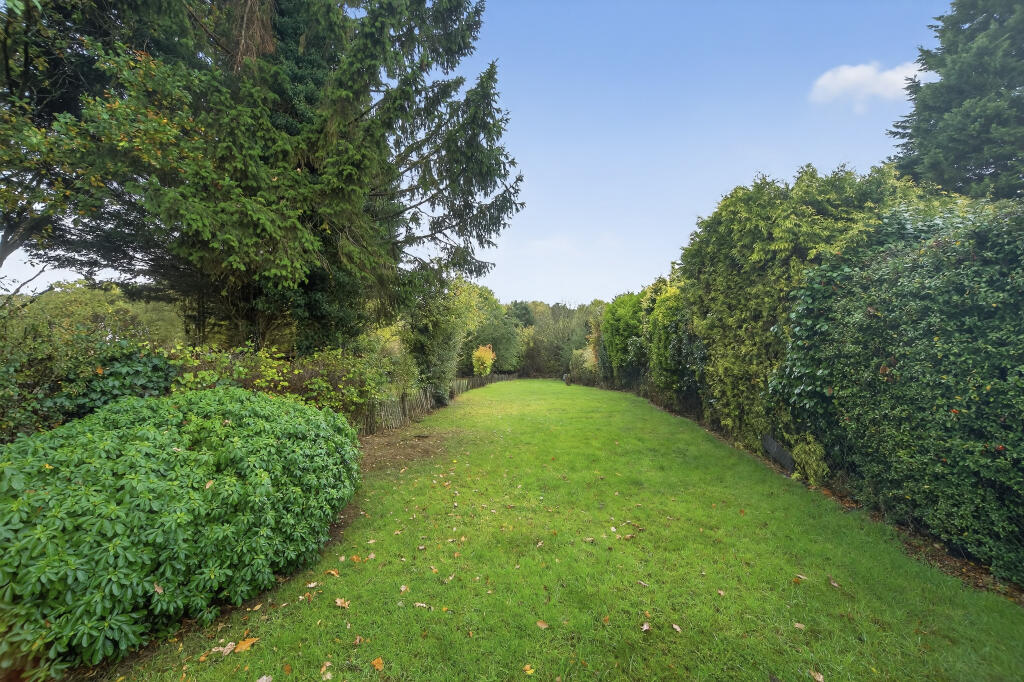 59, Millcrest Road photo 2