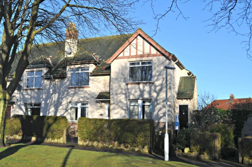 Main image of property: 49 King Street, Kirkcaldy, KY2 5JT