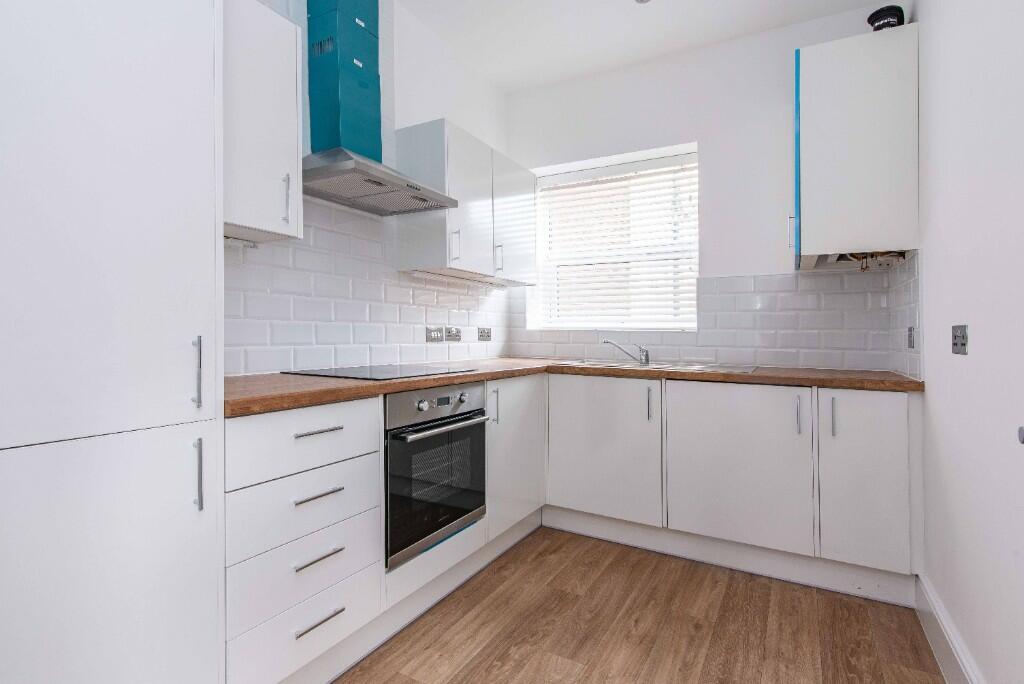 Apartment in Nottingham - View 4