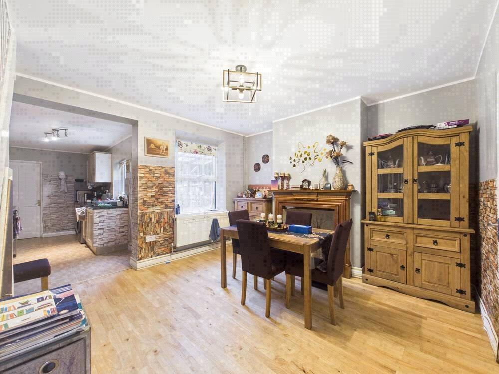 Lysons Avenue, Gloucester, GL1 photo 3