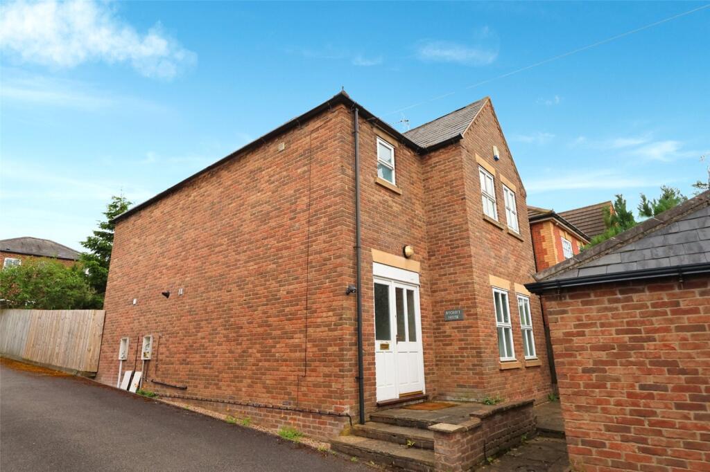 Main image of property: Main Road, Ravenshead, Nottingham, NG15