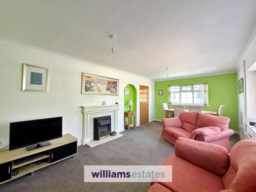 House in Denbigh, Brookhouse - More