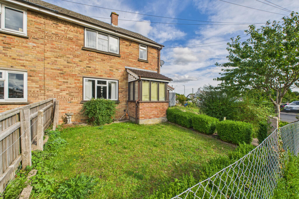 Main image of property: 10 Glencarn Place, Five Acres, Coleford, Gloucestershire, GL16 7QP