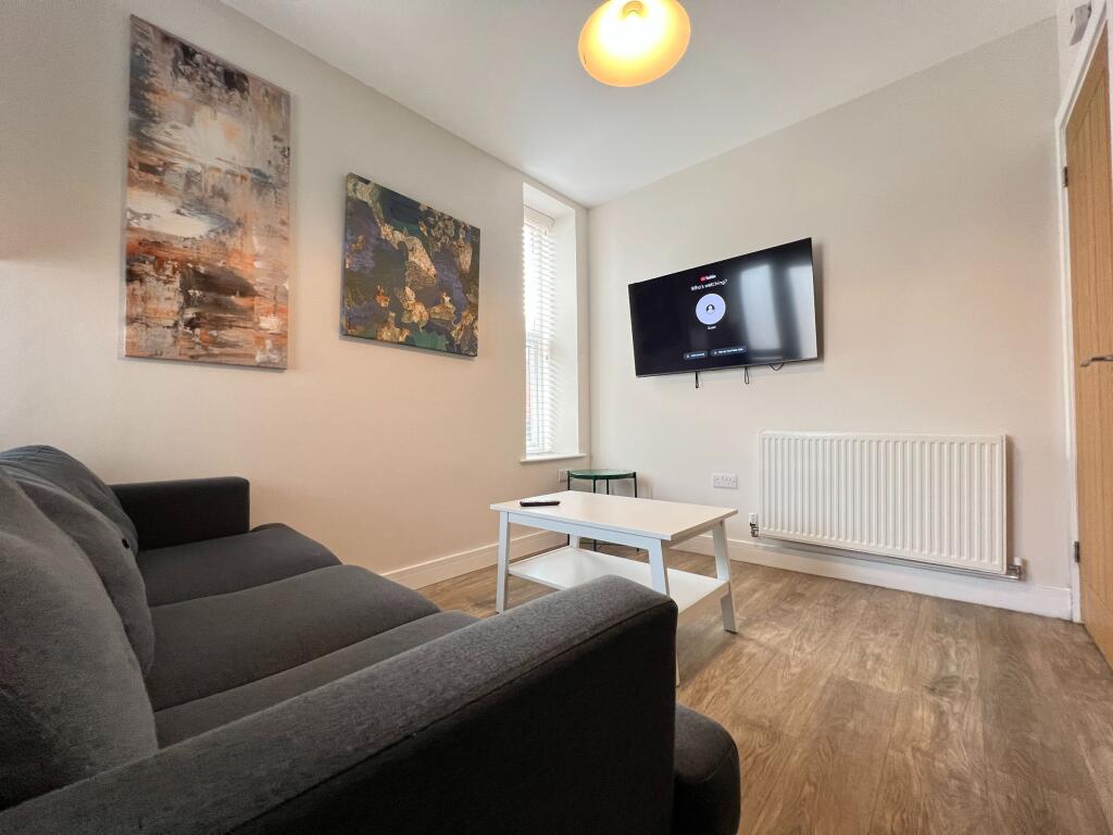 Main image of property: Flat 1, Castlegate House, - Colwick Road, West Bridgford, Nottingham