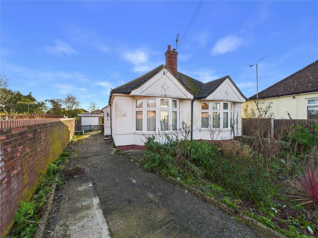 Main image of property: The Drive, Chelmsford, Essex, CM1