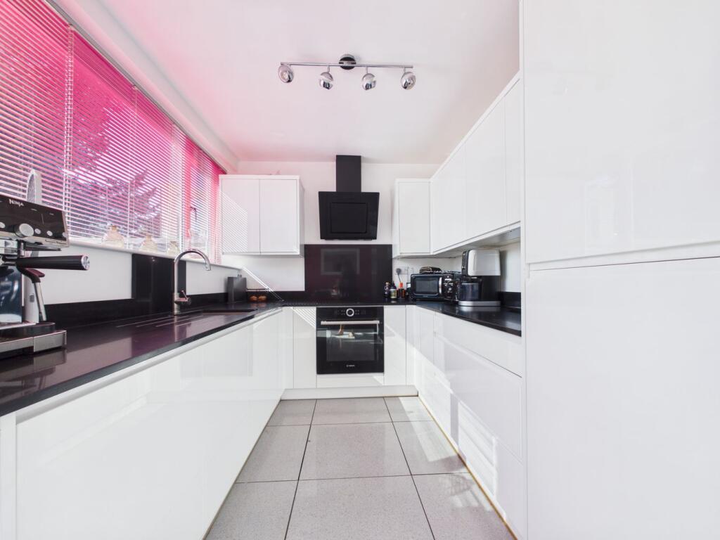 House in Stevenage - View 3
