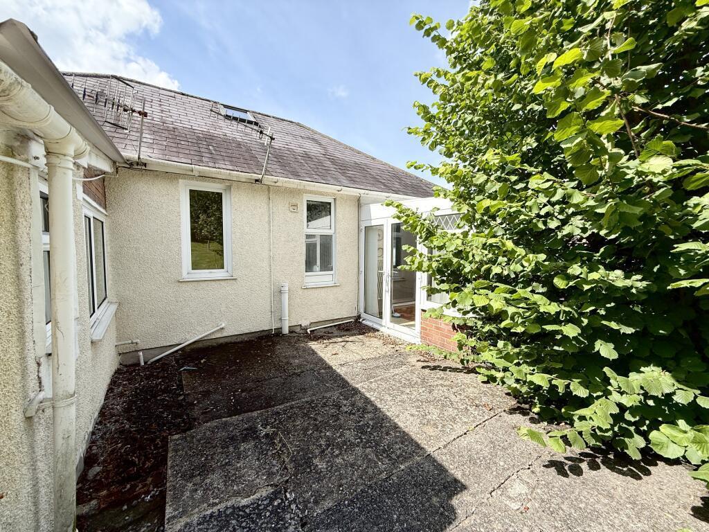 House in Ystradgynlais - View 3