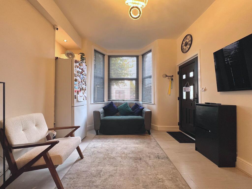 Apartment in London - View 4