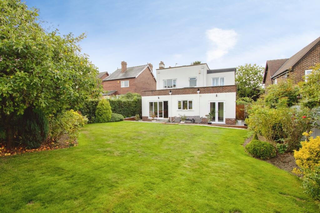 Milnthorpe Lane, Wakefield, West Yorkshire, WF2 photo 4