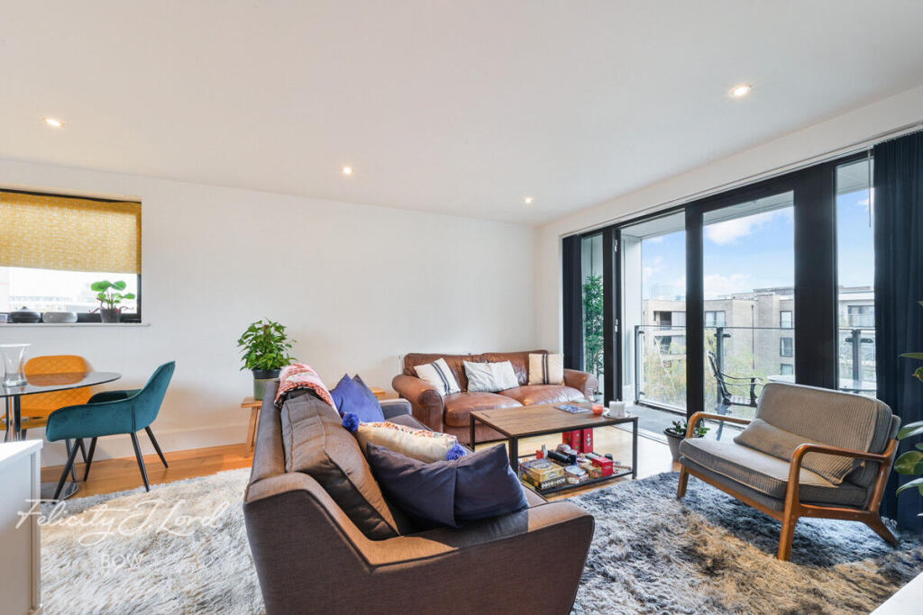 Main image of property: Bow Common Lane, London, E3