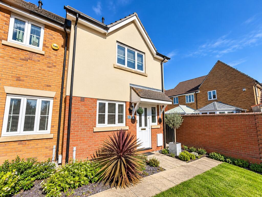 Main image of property: Barbour Green, Wickford, Essex