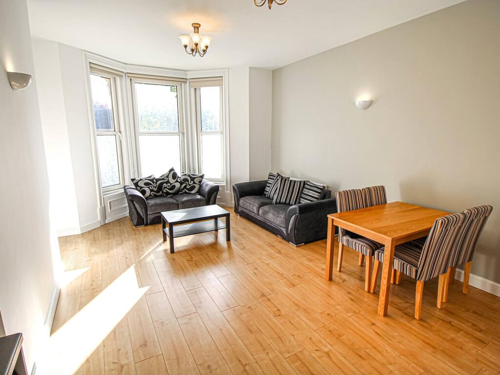 Main image of property: Apt 2, 51 East Parade #458904