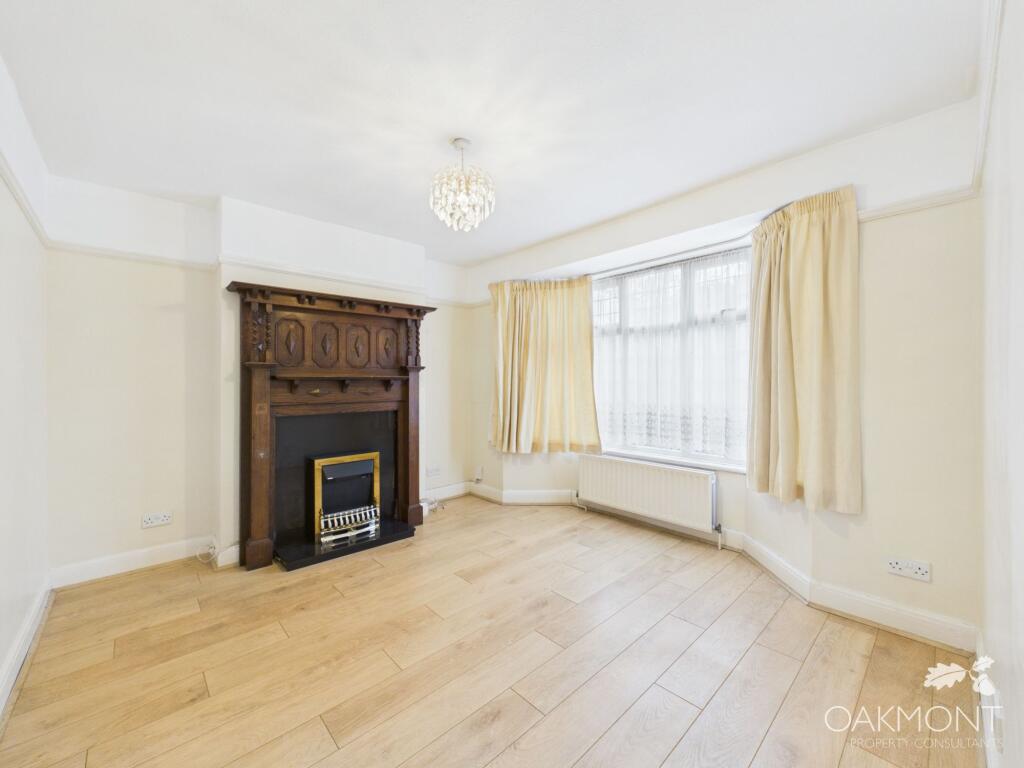 House in London - View 5