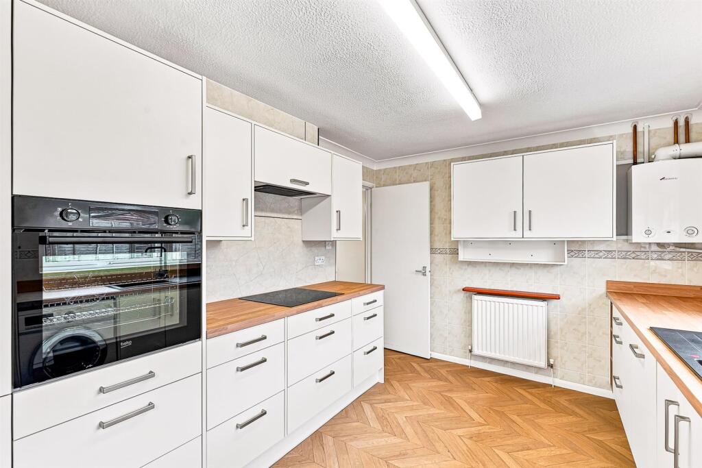 House in Breckland, Mundford - More