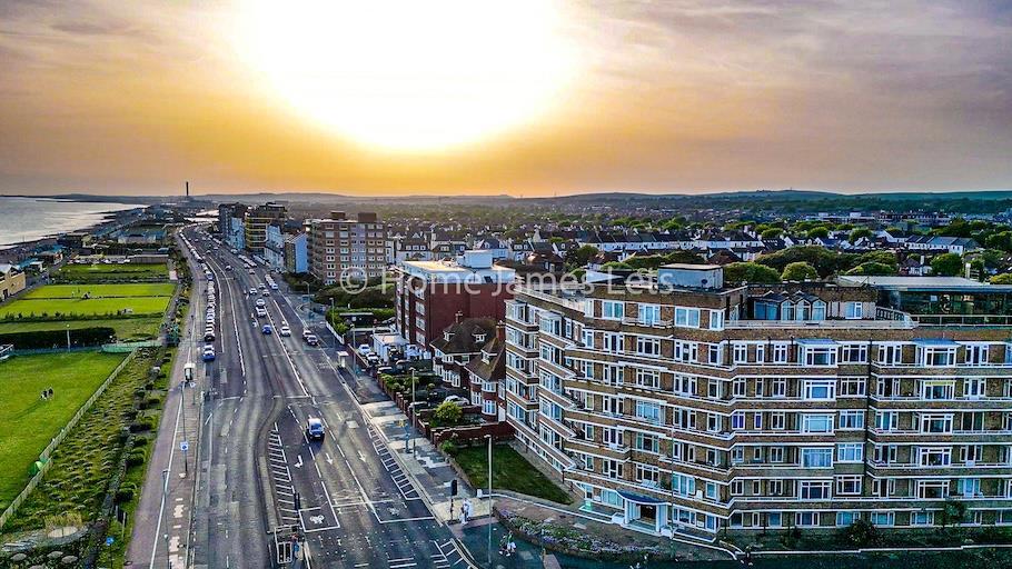 Main image of property: Kingsway, Hove
