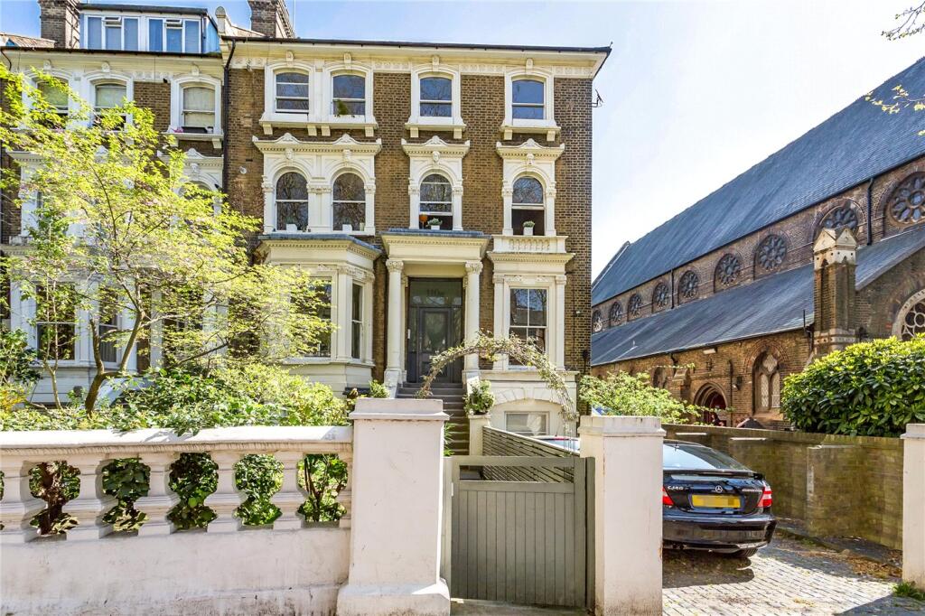 Apartment in London - View 2
