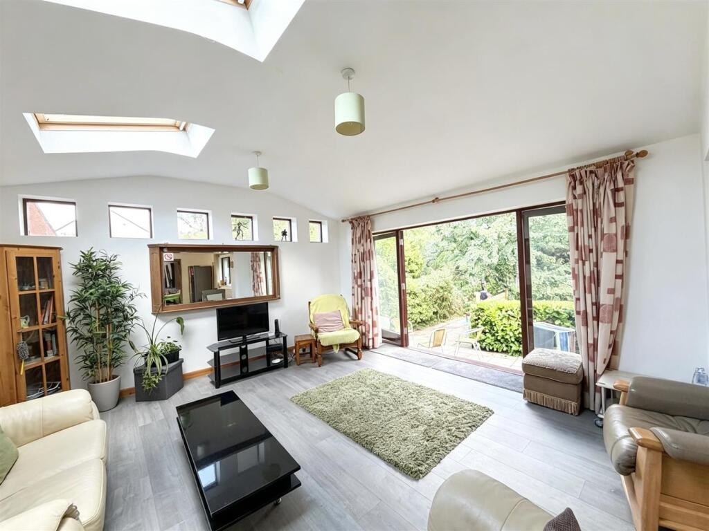 House in Exeter - View 4