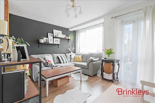 Main image of property: Hayward Gardens, Putney, SW15