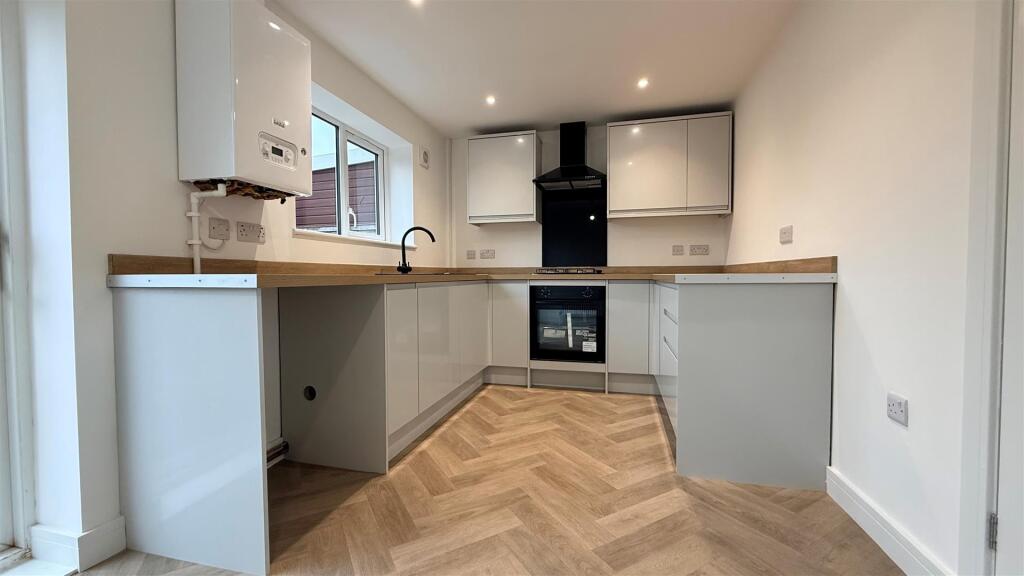 Additional image 4 of Fairfield Grove, Halesowen