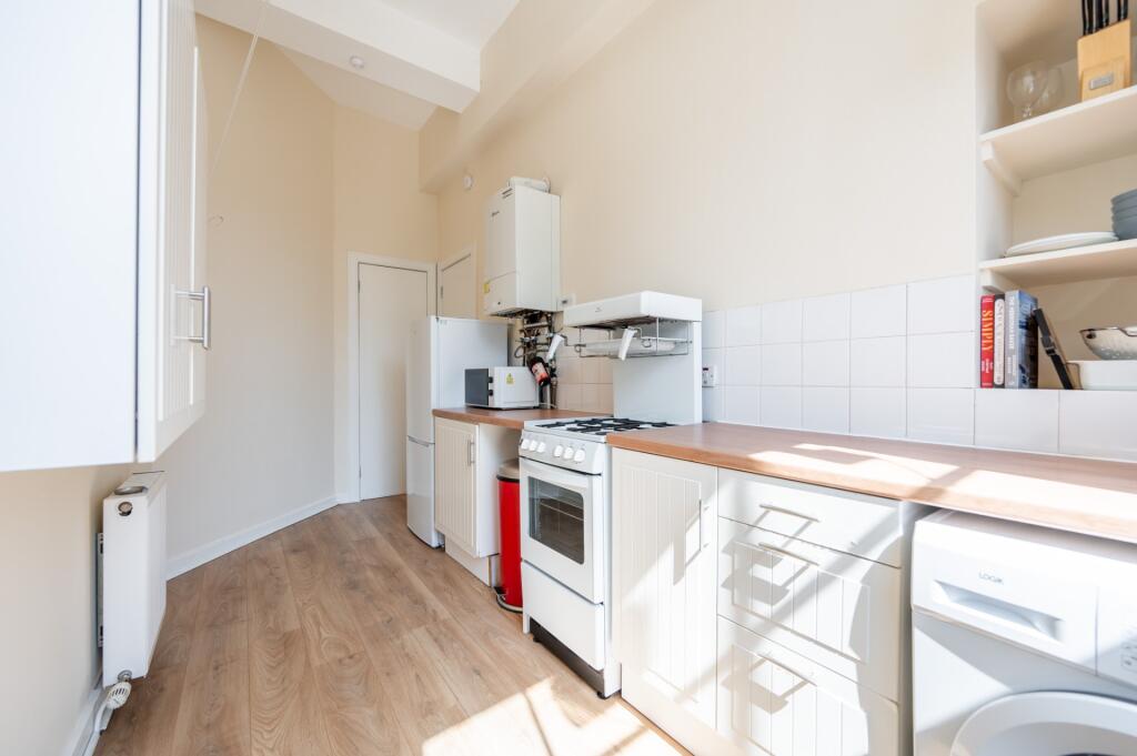 Apartment in Glasgow, North Kelvinside, Hillhead - View 5
