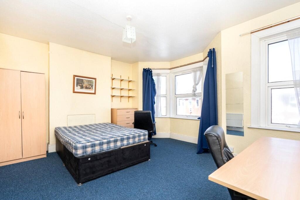 Coventry Road, Southampton, Hampshire, SO15 photo 3