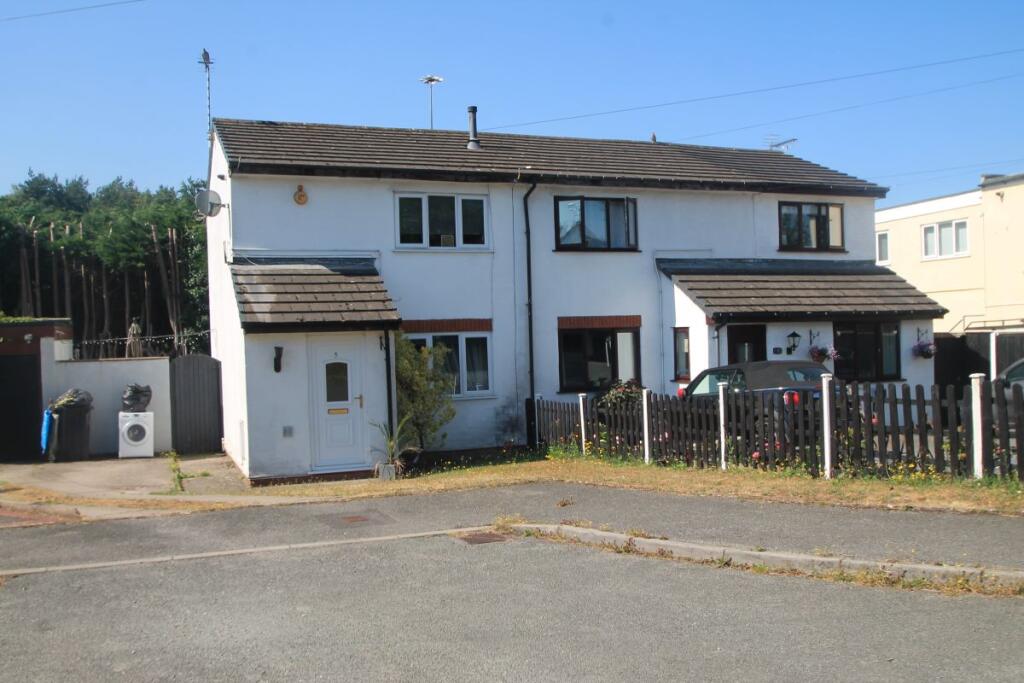 Main image of property: 5 St Davids Close, Ewloe, Flintshire, CH5 3AP