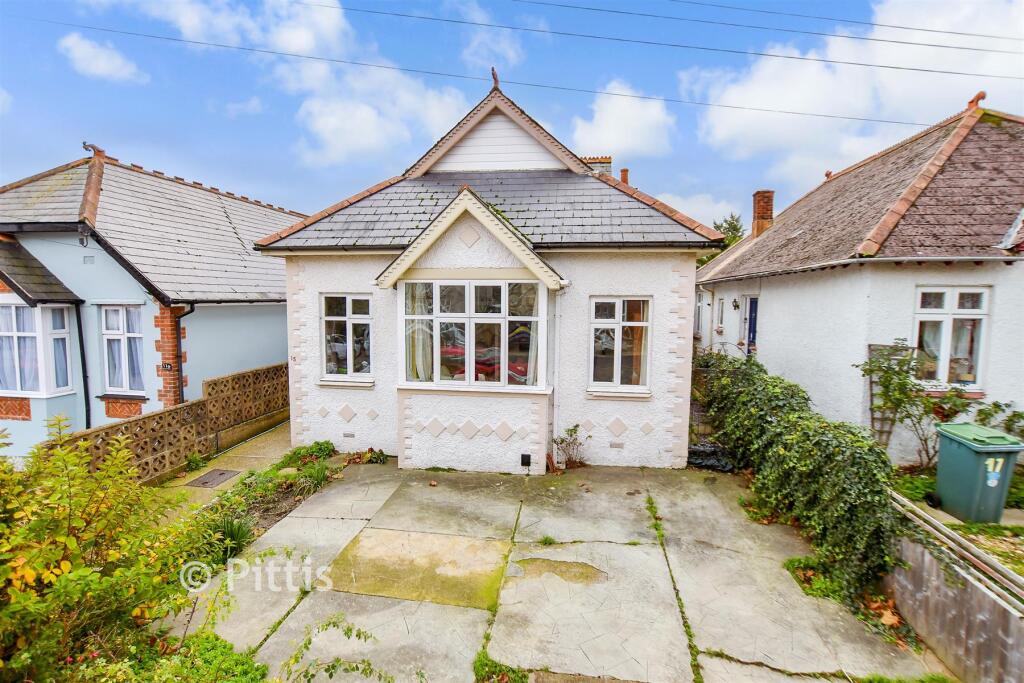 Victoria Road, Sandown, Isle of Wight - View 2