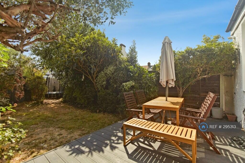 Main image of property: Colebrook Road, London, SW16