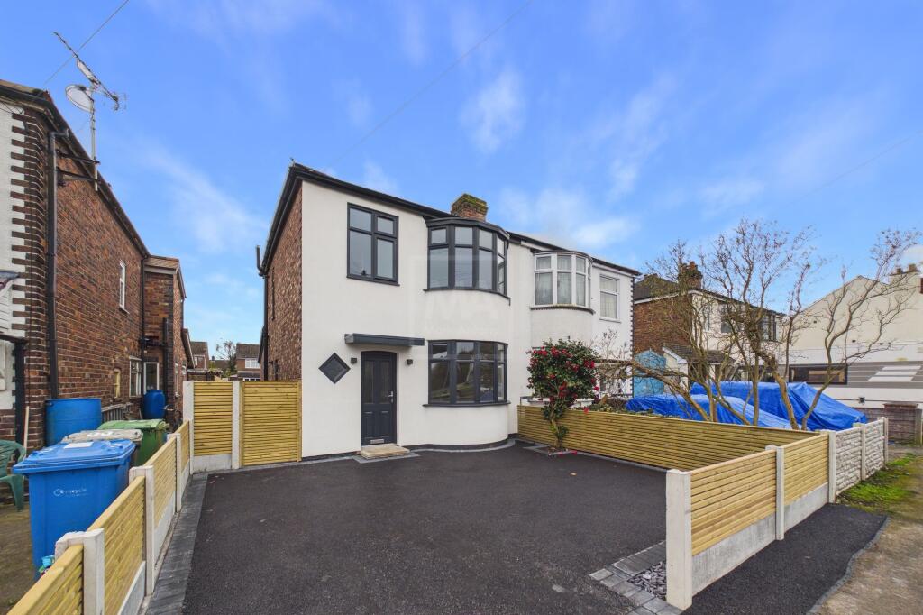 Main image of property: Fearnhead Lane, Fearnhead, WA2