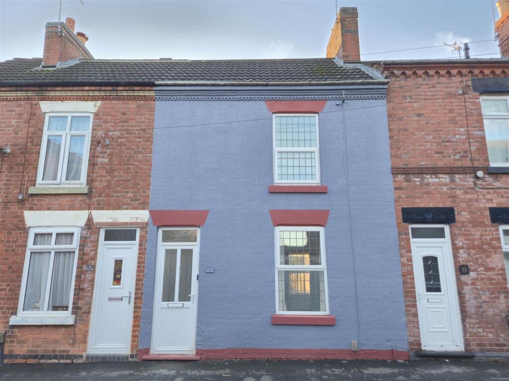 3-bed terraced on Breach Road, Coalville, LE67, £145,000