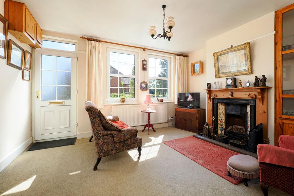Canterbury Road, Lyminge, CT18 photo 2